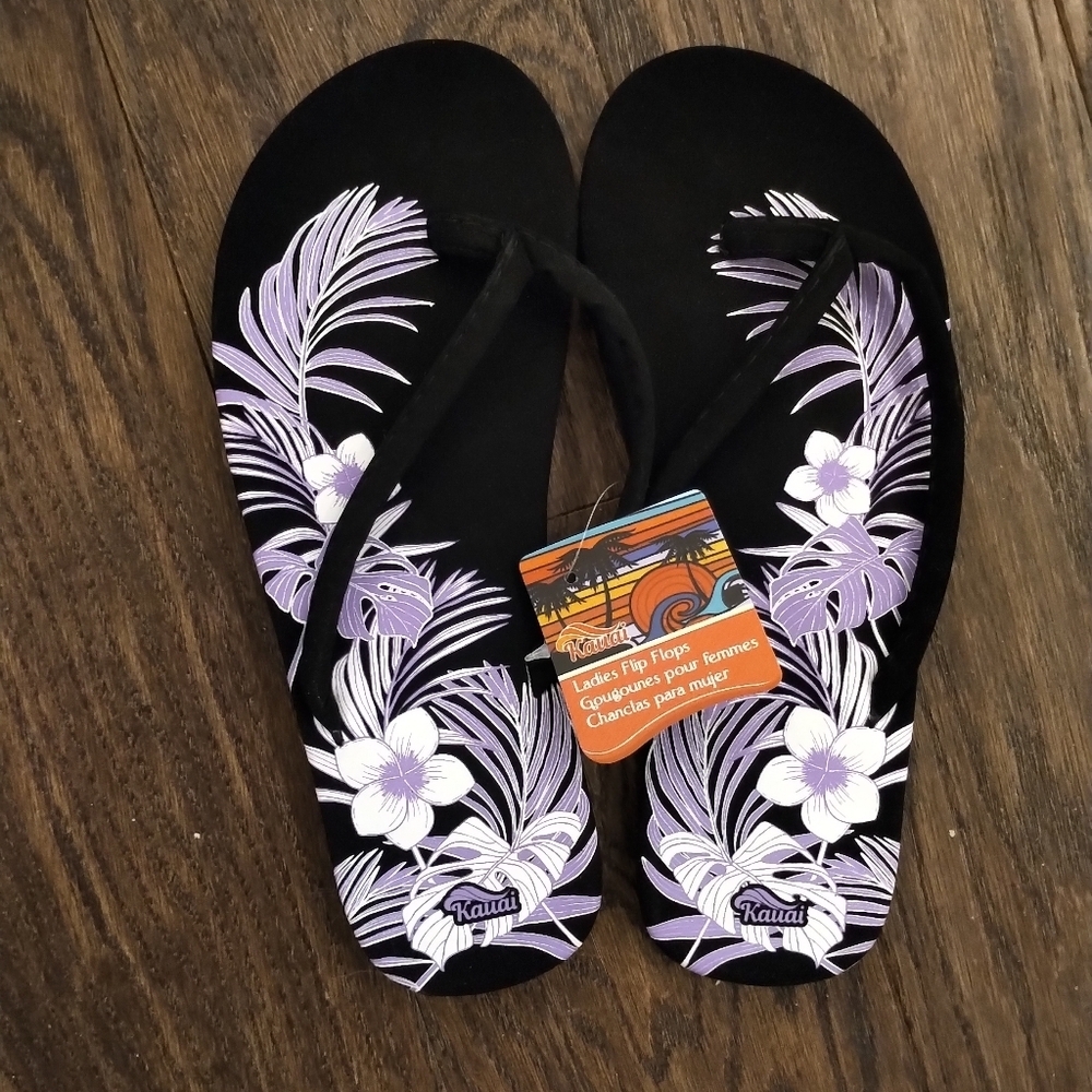 2/$30 Nwt Women's Flip Flops/ Slides Velvety Black And Purple Floral Design
